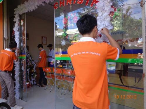 Sinh viên cao đẳng FPT đón Giáng Sinh