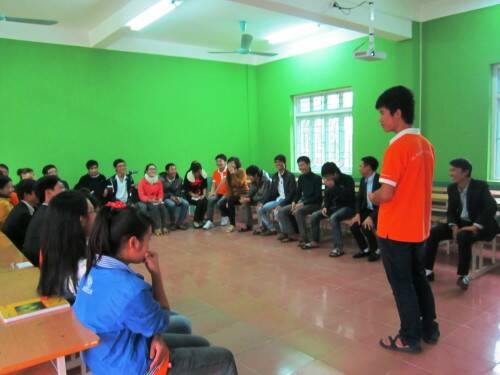 Chia sẻ trong chương trình tại FPT Polytechnic Thanh Hóa