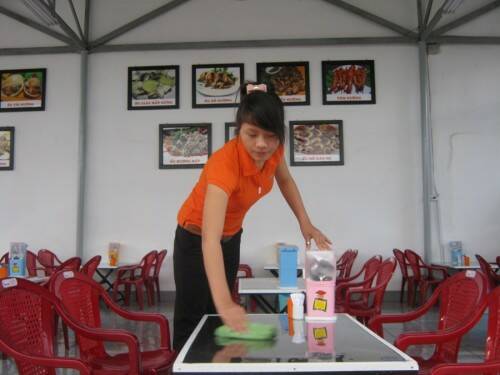 Hạnh là SV của FPT Polytechnic Đắk Lắk Hạnh là SV của FPT Polytechnic Đắk Lắk