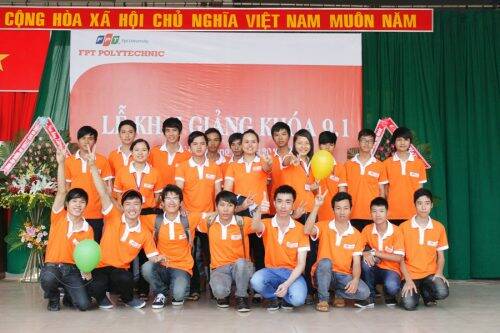 SV Hạnh ở FPT polytechnic Đắk Lắk SV Hạnh ở FPT polytechnic Đắk Lắk