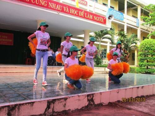 Tiết mục văn nghệ cùa trường THPT Chu Văn An