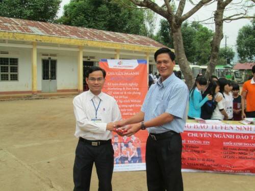 Thầy Huỳnh Ngọc Khoan, Giám đốc FPT Polytechnic Đắk Lắk Thầy Huỳnh Ngọc Khoan, Giám đốc FPT Polytechnic Đắk Lắk