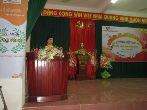 Giám đốc công ty Thiết bị Giáo dục Hồng Đức phát biểu tại FPT Polytechnic Thanh Hóa
