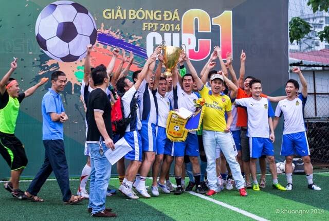 Đội bóng Cao đẳng thực hành FPT Polytechnic vô địch Giải bóng đá FPT Cup C1 2014 Đội bóng Cao đẳng thực hành FPT Polytechnic vô địch Giải bóng đá FPT Cup C1 2014