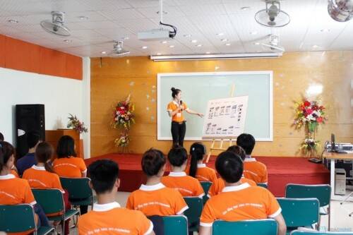 5 bài dự thi xuất sắc nhất đã bước tiếp vào vòng Hùng biện, cuộc thi "Speak up! Poly 2014" do Cao đẳng thực hành FPT Polytechnic Hồ Chí Minh phối hợp với FPT Polytechnic Tây Nguyên tổ chức. 
