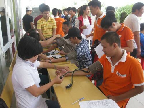 Cao đẳng thực hành FPT Polytechnic Hà Nội sẽ tổ chức chương trình khám sức khỏe miễn phí cho sinh viên vào ngày 9/8/2014.