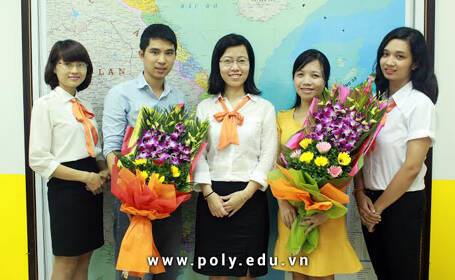 Cao đẳng thực hành FPT Polytechnic mời chị Vân Anh tham dự buổi tư vấn Thực học hay Bằng Cao đẳng thực hành FPT Polytechnic mời chị Vân Anh tham dự buổi tư vấn Thực học hay Bằng