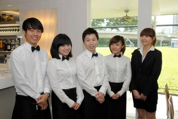 Cao đẳng thực hành FPT Polytechnic dự kiến tuyển sinh khối ngành Du lịch – Nhà hàng – Khách sạn tại các cơ sở trên toàn quốc từ tháng 07/2015.