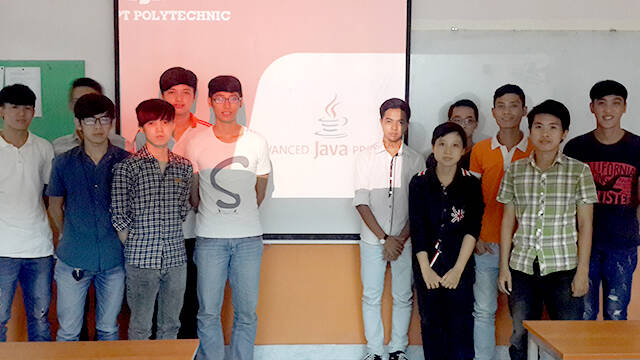 Những khóa học ngắn hạn tại Cao đẳng thực hành FPT Polytechnic Hồ Chí Minh là sân chơi bổ ích không chỉ riêng với sinh viên ngành Công nghê Thông tin.