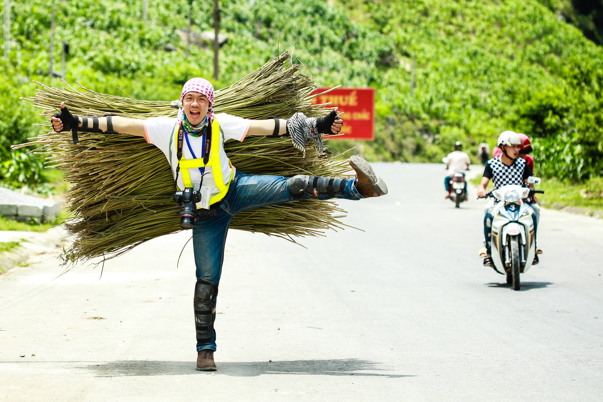Niềm đam mê phượt và nhiếp ảnh đã dẫn lối Phượt thủ Quỷ Cốc Tử tới nghề phóng viên báo ảnh. 