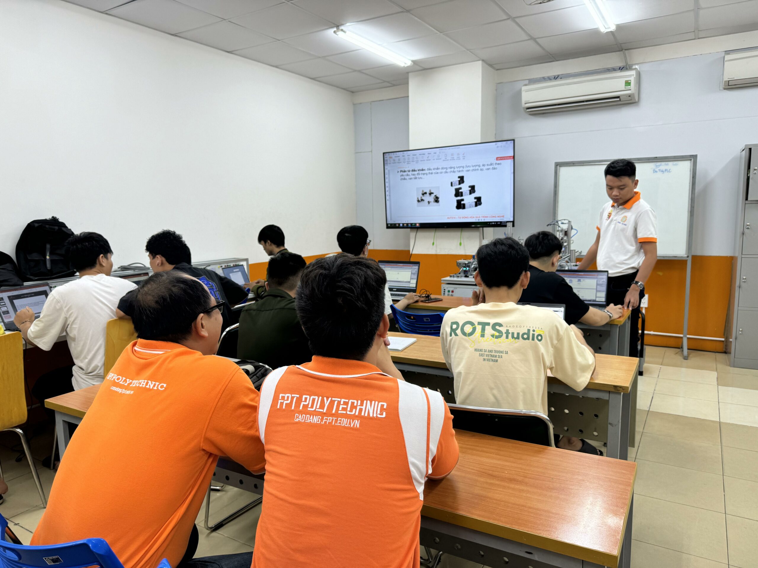 FPT Polytechnic