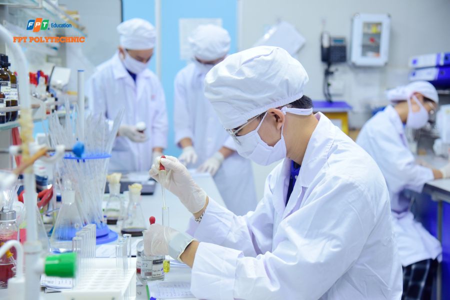 Chương trình đào tạo ngành Dược tại FPT Polytechnic