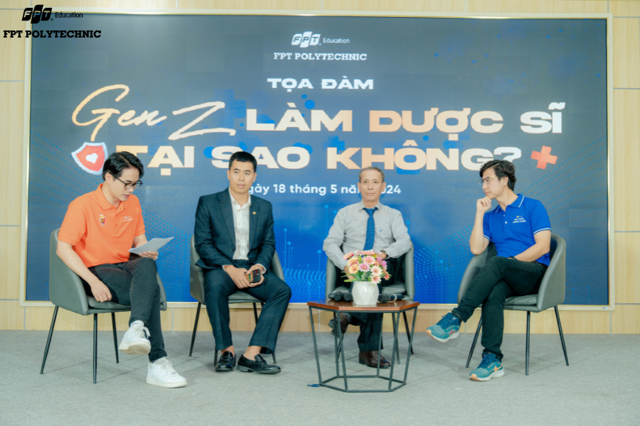 Tọa đàm "Gen Z làm Dược Sĩ tại sao không?"
