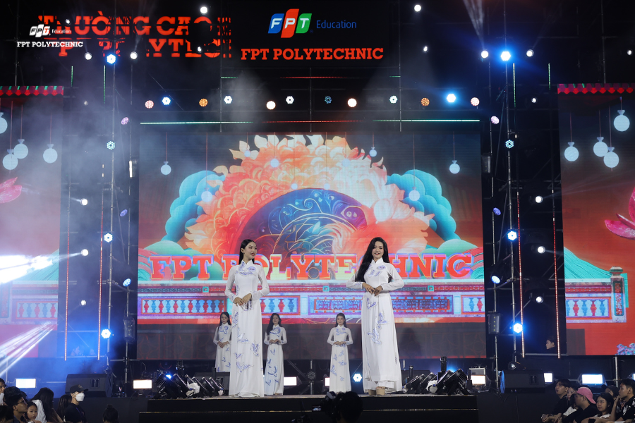 Vòng thi áo dài Nữ Sinh Thanh Lịch FPT Polytechnic 2024