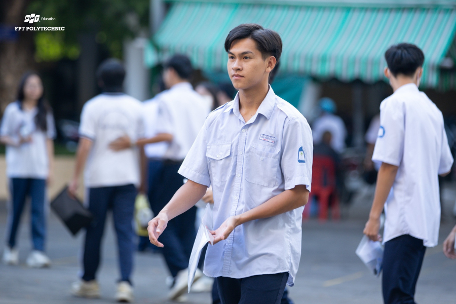 Số lượng nguyện vọng 1 tăng mạnh, dự báo điểm chuẩn đại học sẽ tăng cao