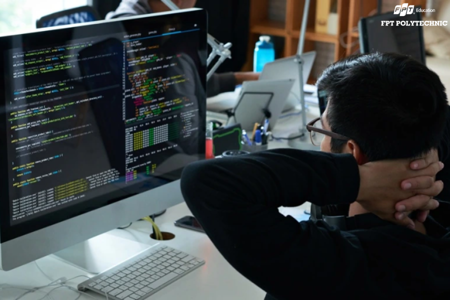 5 tiêu chí khi lựa chọn nơi học chuyên ngành lập trình Web