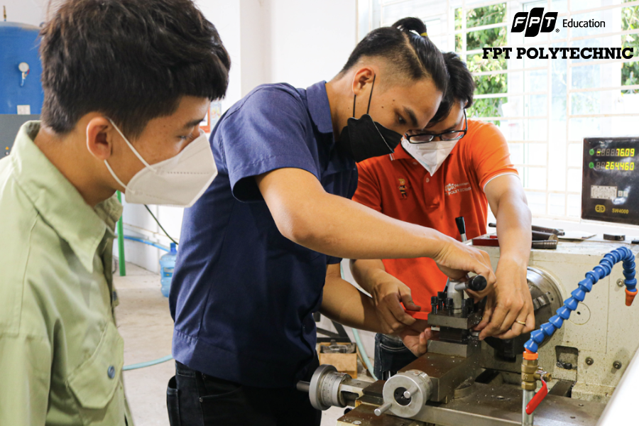 Ngành công nghệ kỹ thuật cơ khí là gì?