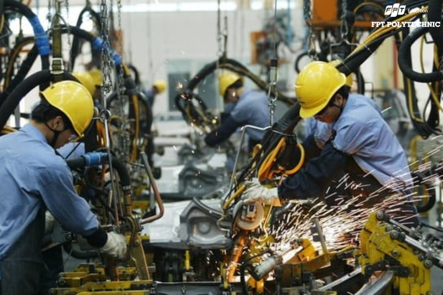 Những ưu thế khi lựa chọn học ngành Công nghệ kỹ thuật cơ khí