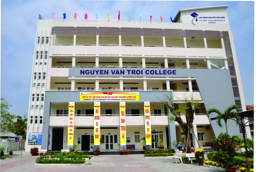 Trường Cao đẳng Nghề Nguyễn Văn Trỗi