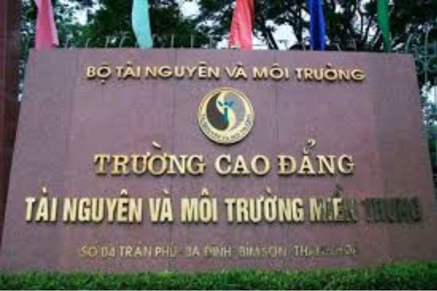 Trường Cao Đẳng Tài nguyên và Môi trường Miền Trung