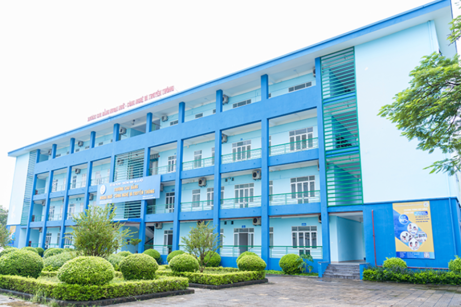 Trường Cao đẳng Ngoại ngữ – Công nghệ và Truyền thông