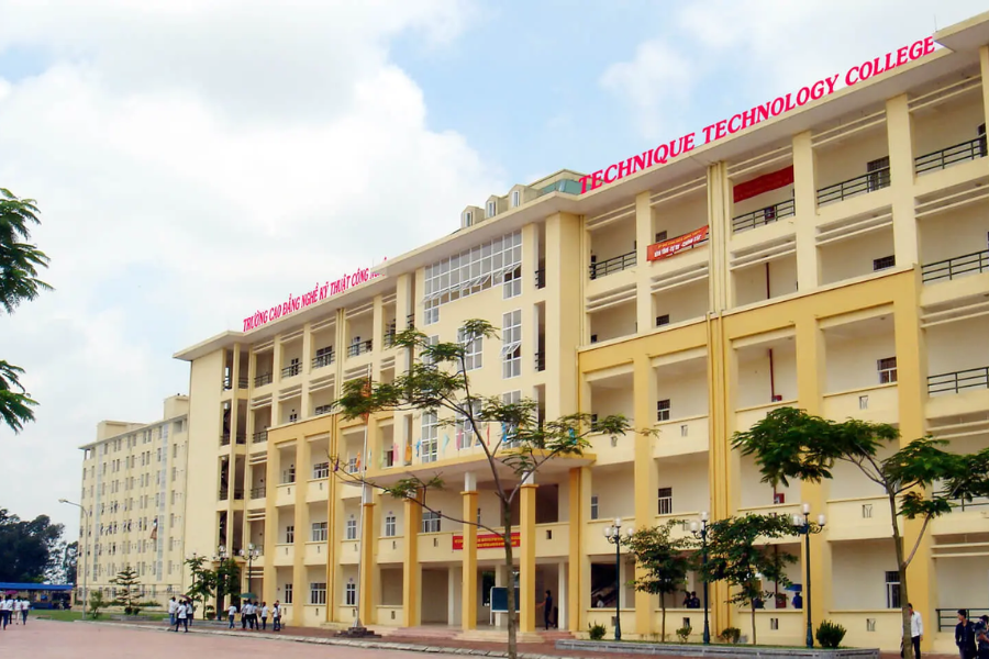Trường Cao đẳng Kỹ thuật Công nghệ Hà Nội