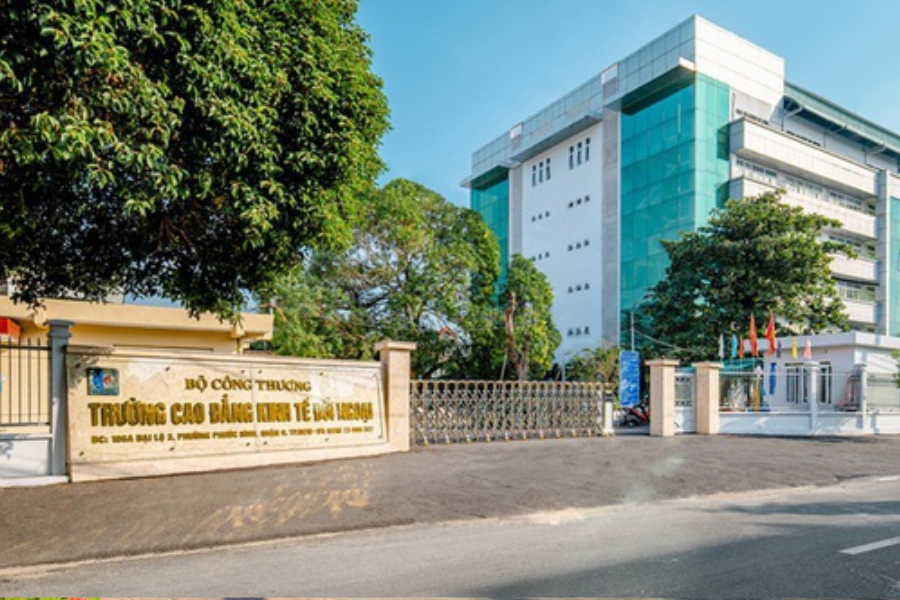 Trường Cao đẳng Kinh tế đối ngoại