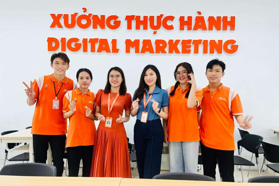 FPT Polytechnic áp dụng phương pháp “Project-based Learning” – học qua dự án – giúp sinh viên vừa học vừa làm