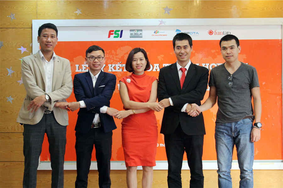 Một tiêu chí rất quan trọng khi chọn trường học chuyên ngành lập trình ứng dụng trí tuệ nhân tạo là khả năng kết nối thực tập và việc làm với doanh nghiệp công nghệ.