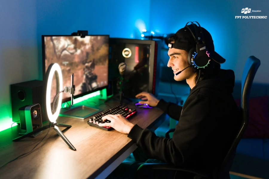 Thuật ngữ liên quan đến trải nghiệm người chơi và gameplay là phần thiết yếu trong chuyên ngành lập trình game, định hình cách game thu hút và giữ chân người chơi.