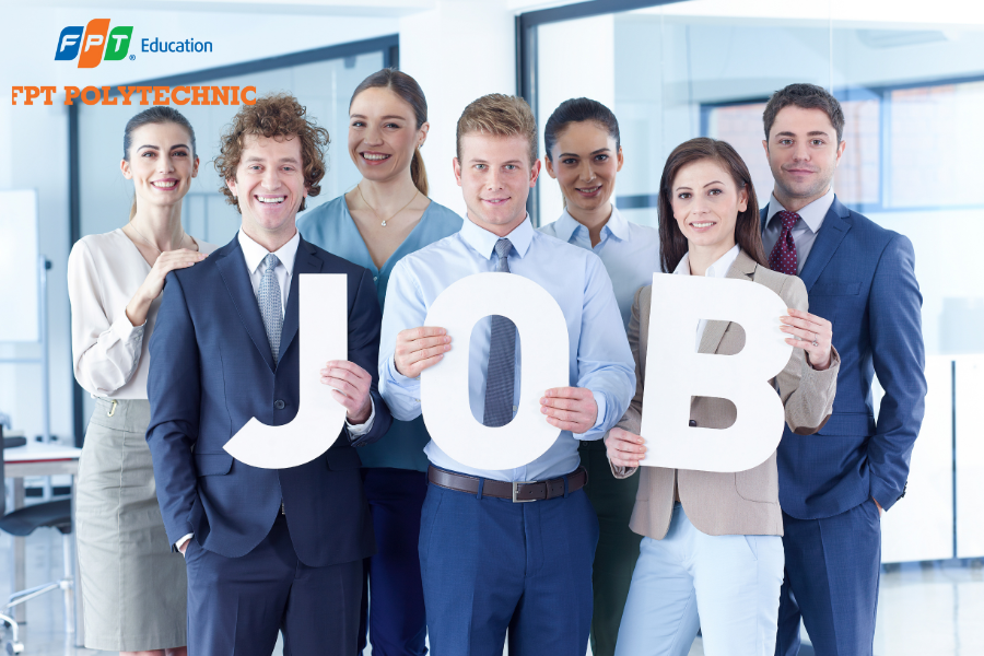 Học Marketing & Sales ra làm gì? Các vị trí công việc cụ thể