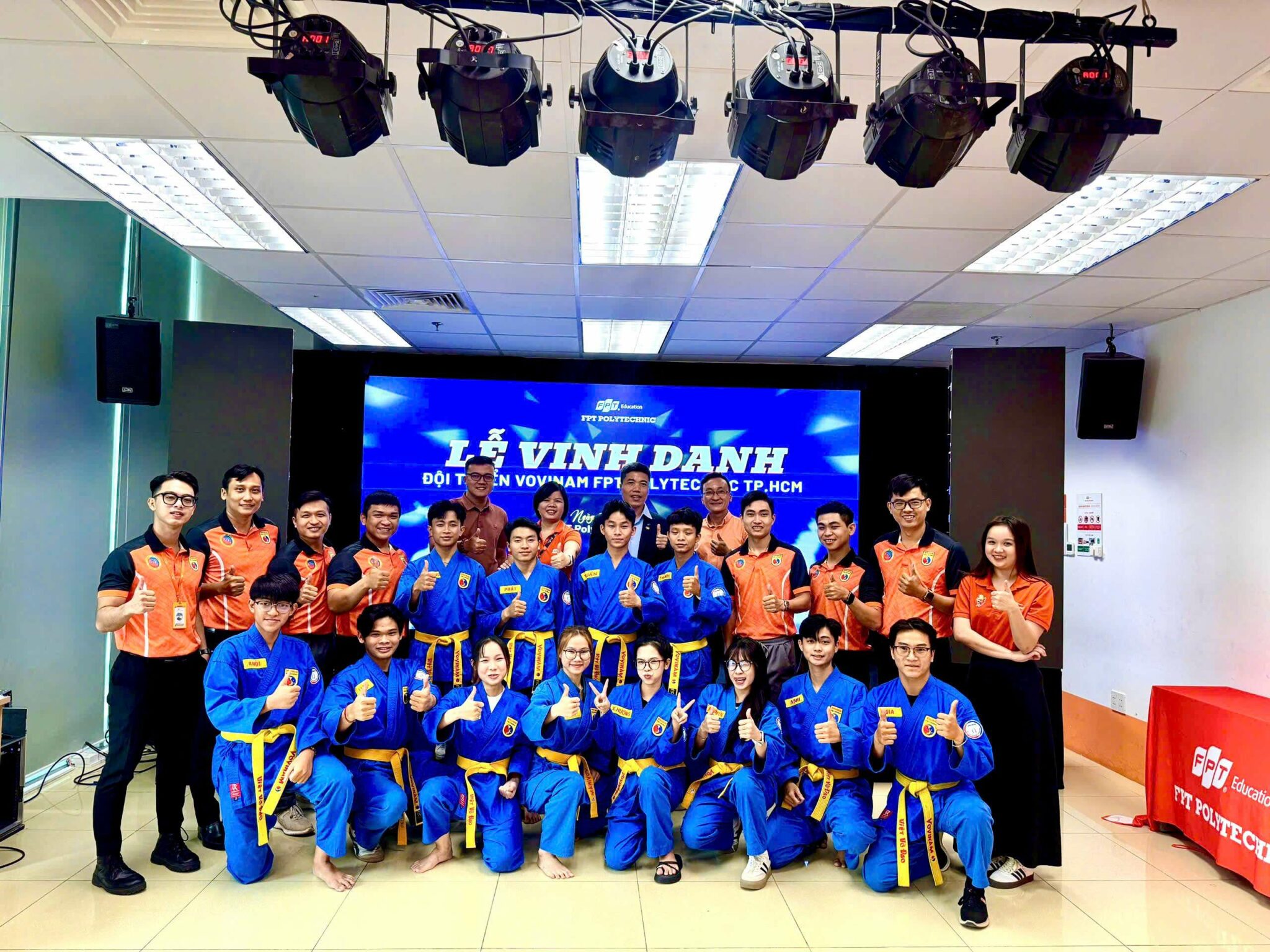 Lễ vinh danh đội tuyển Vovinam FPT Polytechnic TP HCM - Khắc dấu những ...