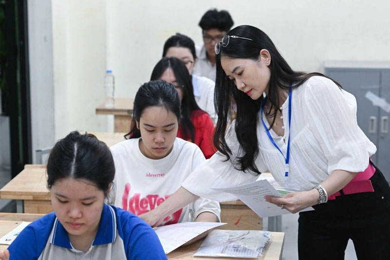 Phòng thi tốt nghiệp THPT