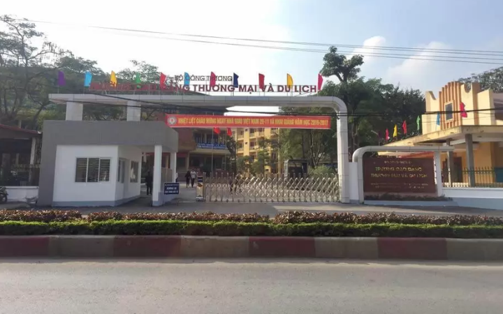 Trường Cao đẳng Thương mại và Du lịch