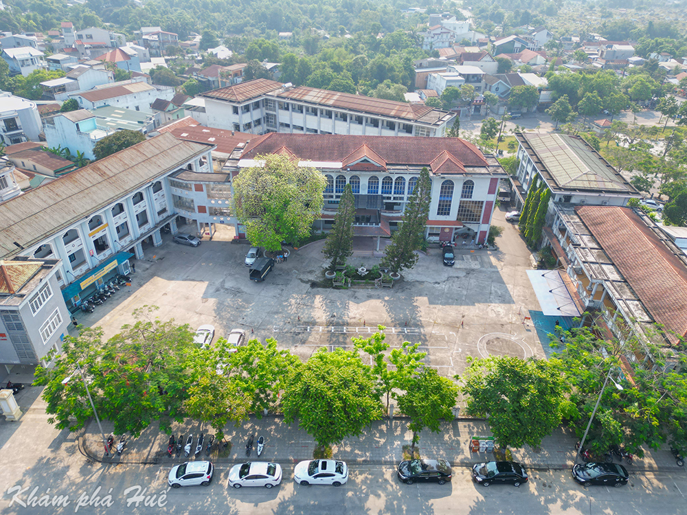 Trường Cao đẳng Huế