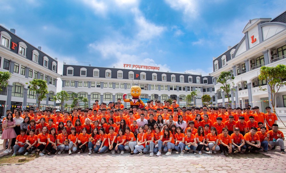 Môi trường học tập hiện đại giúp sinh viên FPT khám phá nhiều tiềm năng mới.