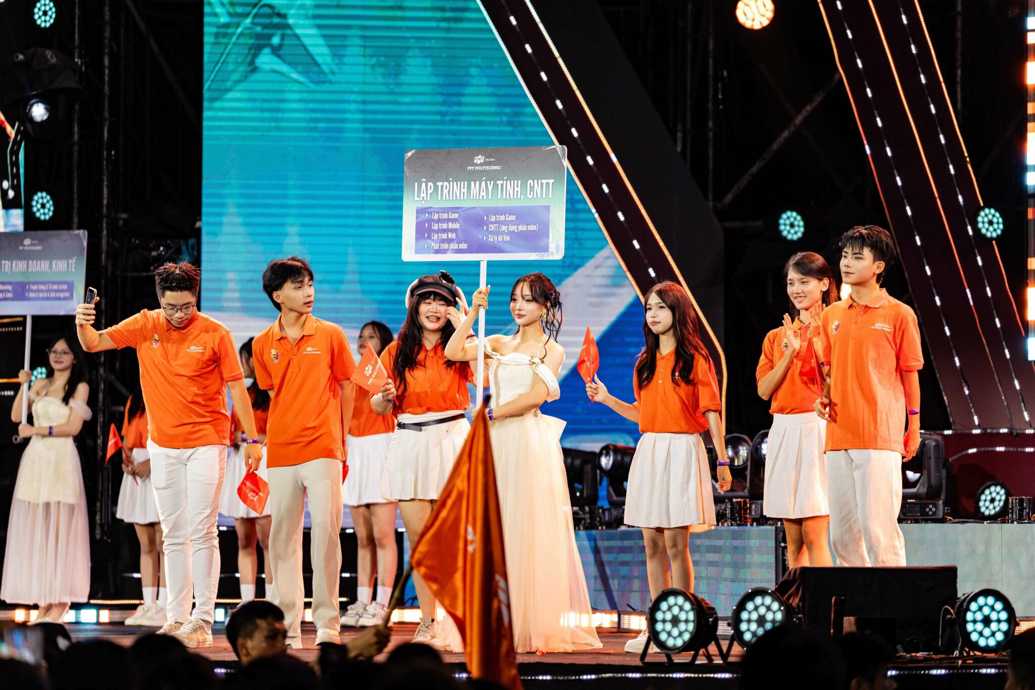 Happy Bee – ngày hội sôi động dành cho sinh viên FPT Polytechnic.