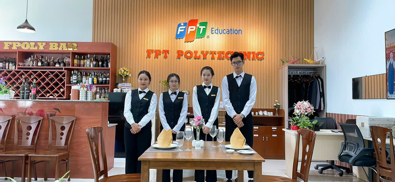 Nguyễn Thanh Sơn – Sinh viên FPT Polytechnic Cần Thơ ghi dấu ấn tại khách sạn 5 sao trước khi tốt nghiệp