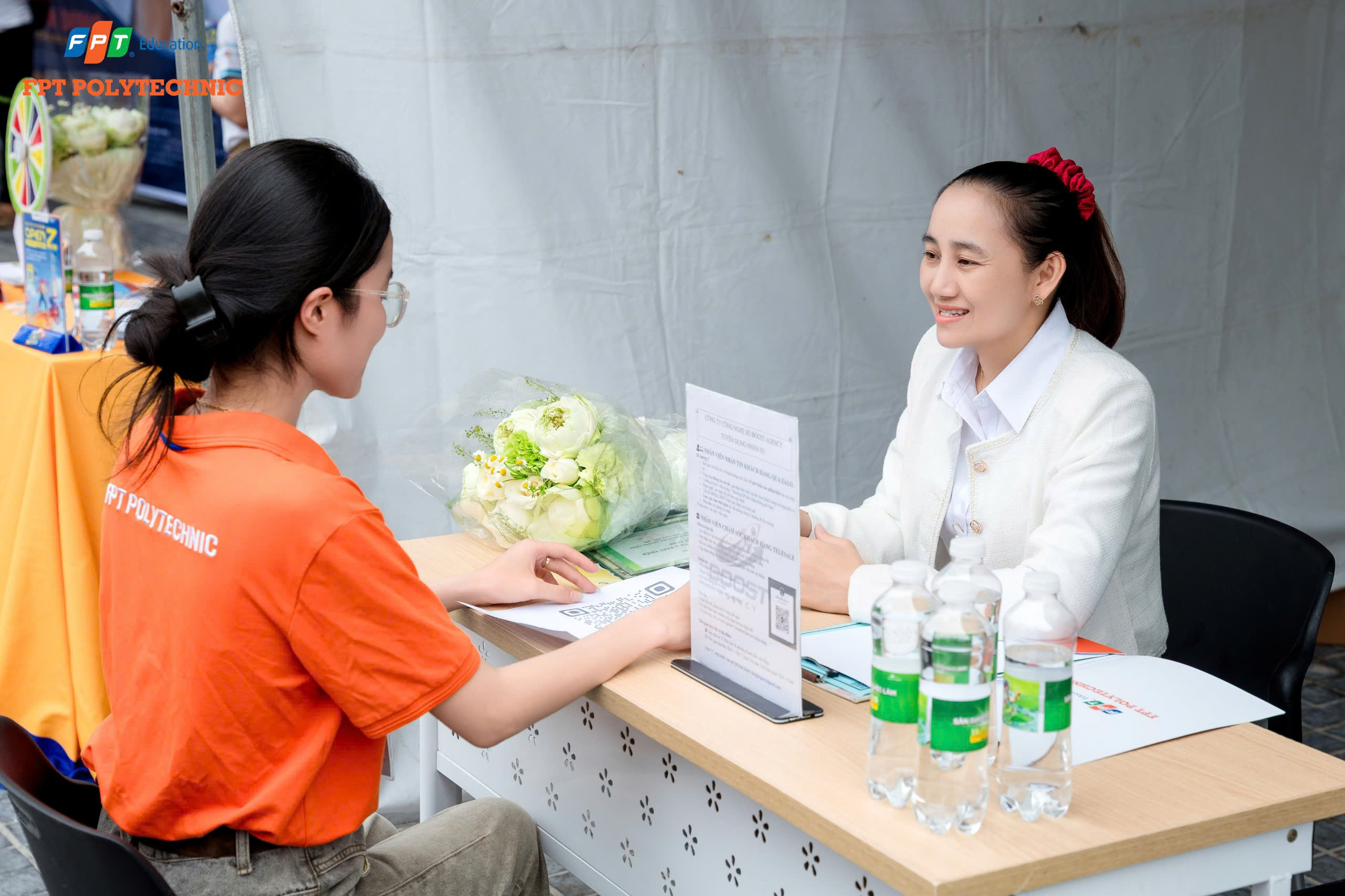 Doanh nghiệp yêu cầu người học Phát triển phần mềm đáp ứng được công việc thực tế.